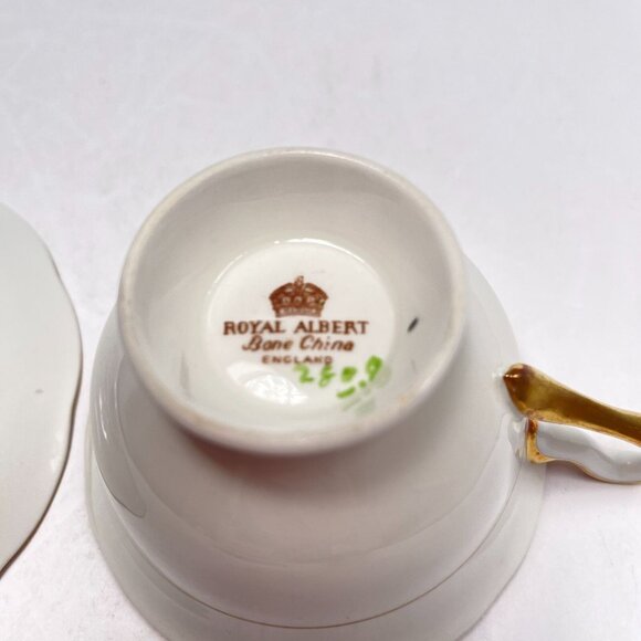 Royal Albert Teacup Saucer Porcelain Fine Bone China Yellow UK 1950s - Picture 12 of 12